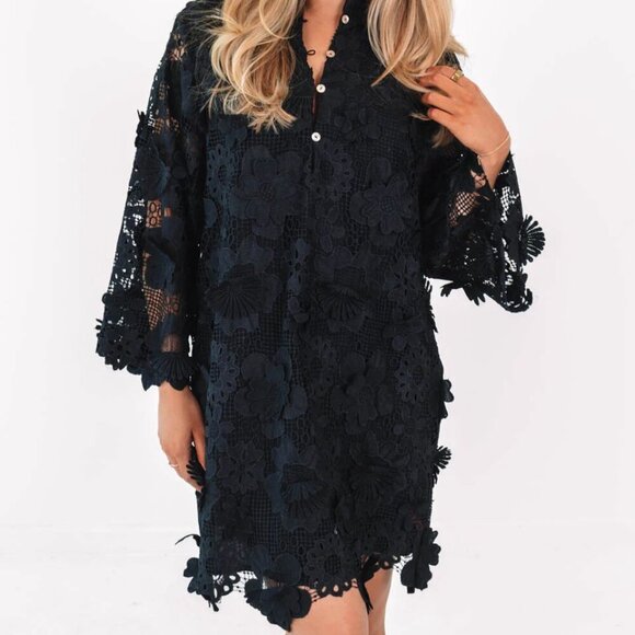 j. marie Dresses & Skirts - J.Marie Seraphina Dress Size S Black Short Floral 3D Lace Long Sleeve Shift NEW